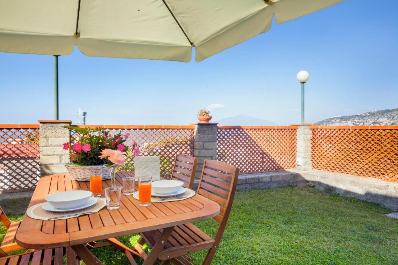 סורנטו Shanti Home - Restaurant Di Aversano Salvatore מראה חיצוני תמונה